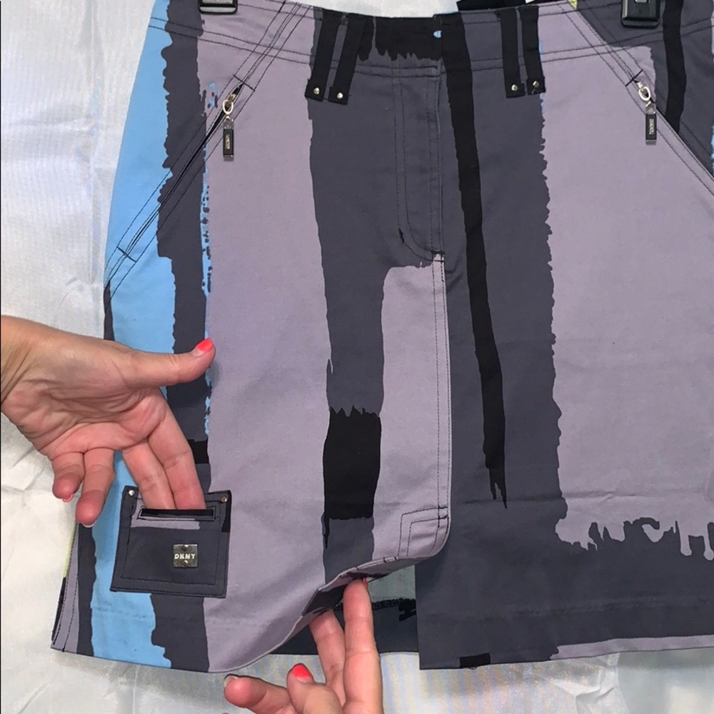 DKNY skort - Picture 2 of 8